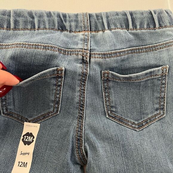 OshKosh Long Sleeve Tees and NWT Jeggings Bundle 12 months - Picture 14 of 15